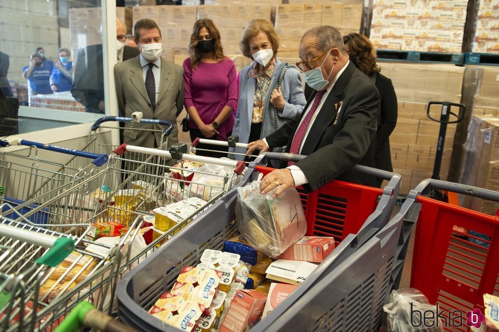 La Reina Sofía en el Banco de Alimentos de Ciudad Real