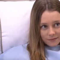 Ester Expósito de niña cuando debutó como actriz en 'Centro médico'