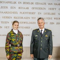 Felipe de Bélgica e Isabel de Bélgica en la apertura del curso de la Real Academia Militar en Bruselas