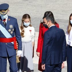 Los Reyes Felipe y Letizia, la Princesa Leonor y la Infanta Sofía con Pedro Sánchez en el Día de la Hispanidad 2020