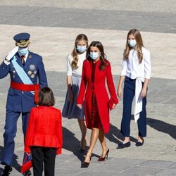 Los Reyes Felipe y Letizia, la Princesa Leonor y la Infanta Sofía y Pedro Sánchez en el Día de la Hispanidad 2020