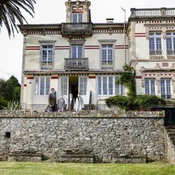 Los Reyes Felipe y Letizia, la Princesa Leonor y la Infanta Sofía en Villa Radis durante su visita a Somao, Pueblo Ejemplar de Asturias 2020