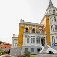 La Familia Real en la Casa Amarilla de Somao, Pueblo Ejemplar de Asturias 2020