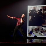 David Bisbal durante su actuación en Los 40 Music Awards 2020