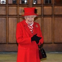 La Reina Isabel en un encuentro con voluntarios y trabajadores esenciales en Windsor Castle