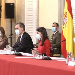 Los Reyes Felipe y Letizia, la Princesa Leonor y la Infanta Sofía durante la reunión del Patronato de la Fundación Princesa de Girona