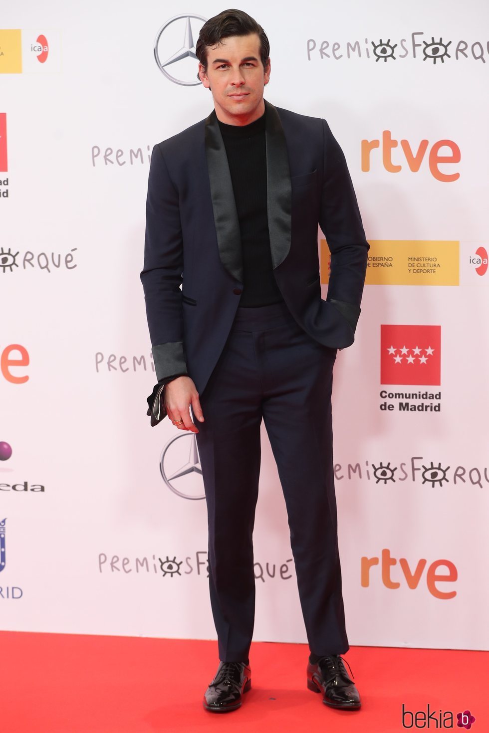 Mario Casas en la alfombra roja de los Premios José María Forqué 2021