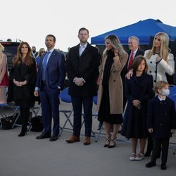 Toda la familia de Donald Trump en su último día como Presidente de Estados Unidos