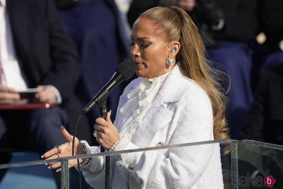 Jennifer Lopez, cantando en la toma de posesión de Joe Biden