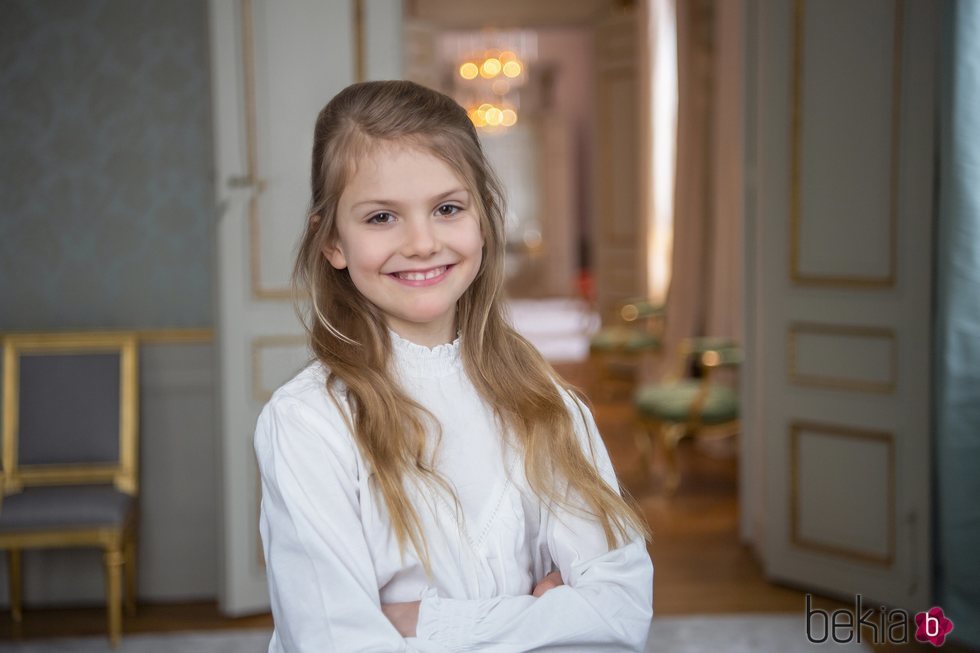 Estela de Suecia en su 9 cumpleaños