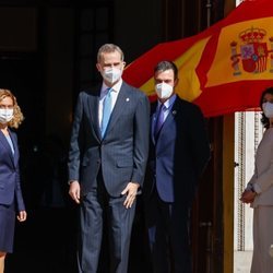 El Rey Felipe con el Presidente del Gobierno, la Presidenta del Congreso y la Presidenta del Senado en el 40 aniversario del 23F