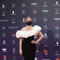 Pilar Castro en la alfombra roja de los Premios Feroz 2021