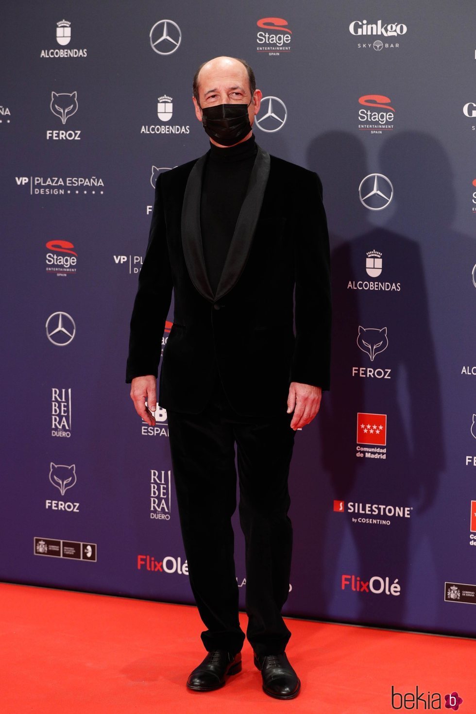 Mikel Laskurain en la alfombra roja de los Premios Feroz 2021
