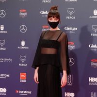 Susana Abaitua en la alfombra roja de los Premios Feroz 2021
