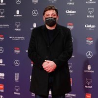 Hovik Keuchkerian en la alfombra roja de los Premios Feroz 2021