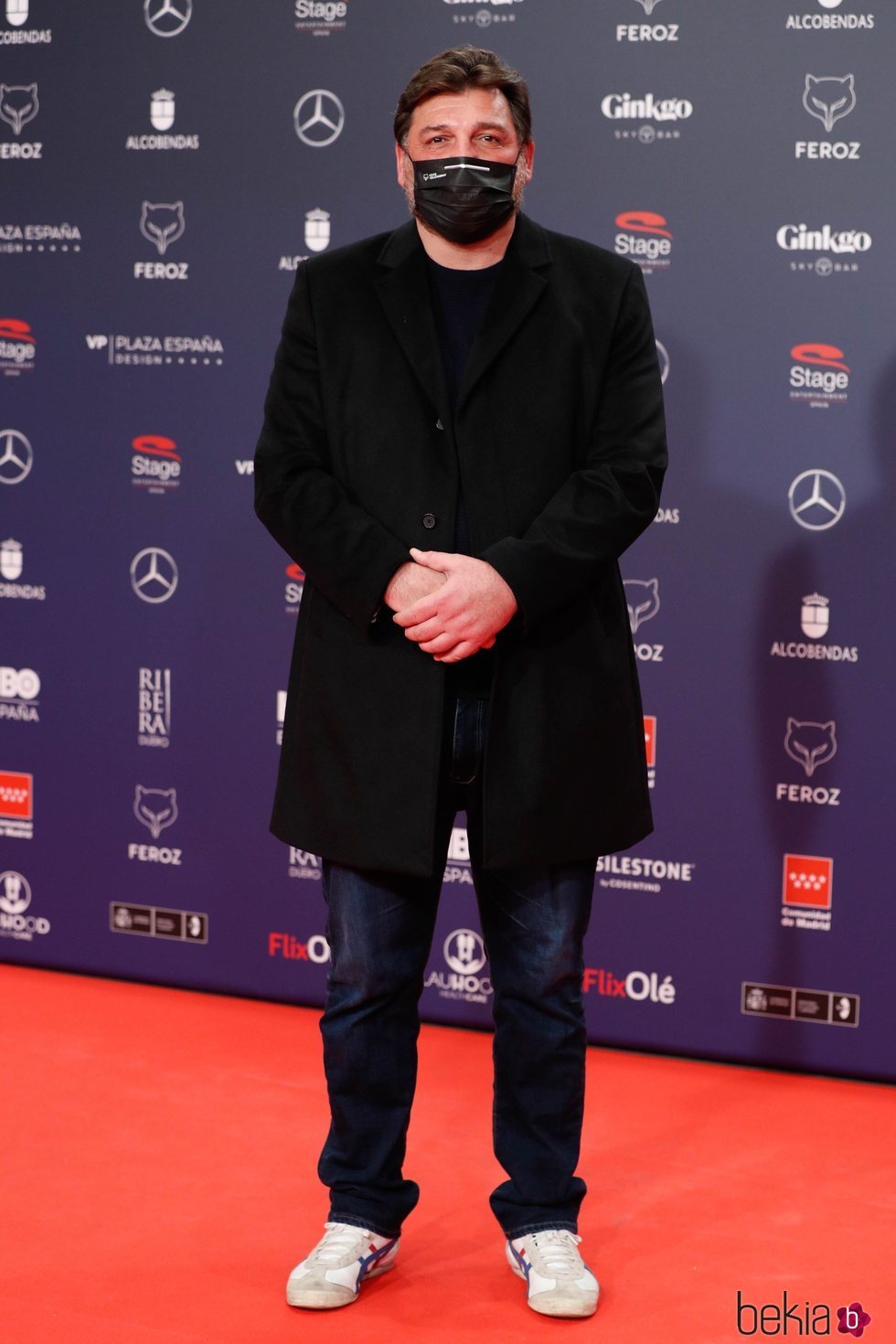 Hovik Keuchkerian en la alfombra roja de los Premios Feroz 2021