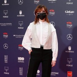Nathalie Poza en la alfombra roja de los Premios Feroz 2021