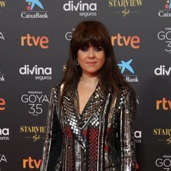 Vanesa Martín en la alfombra roja de los Goya 2021