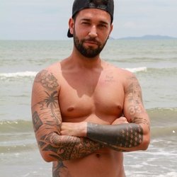Omar Sánchez en la playa de Honduras en 'Supervivientes 2021'