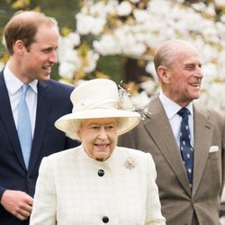 La Reina Isabel, el Duque de Edimburgo y el Príncipe Guillermo en Windsor en 2014