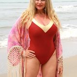 Sylvia Pantoja posa en la playa en 'Supervivientes 2021'