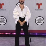 Camilo en la alfombra roja de los Latin American Music Awards 2021