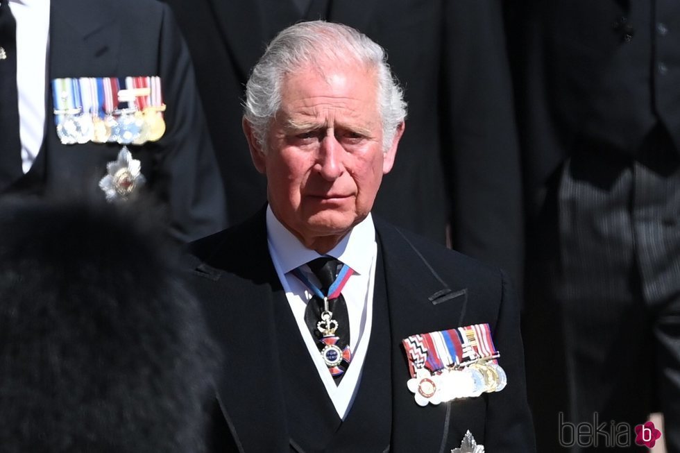 El Príncipe Carlos en el funeral del Duque de Edimburgo