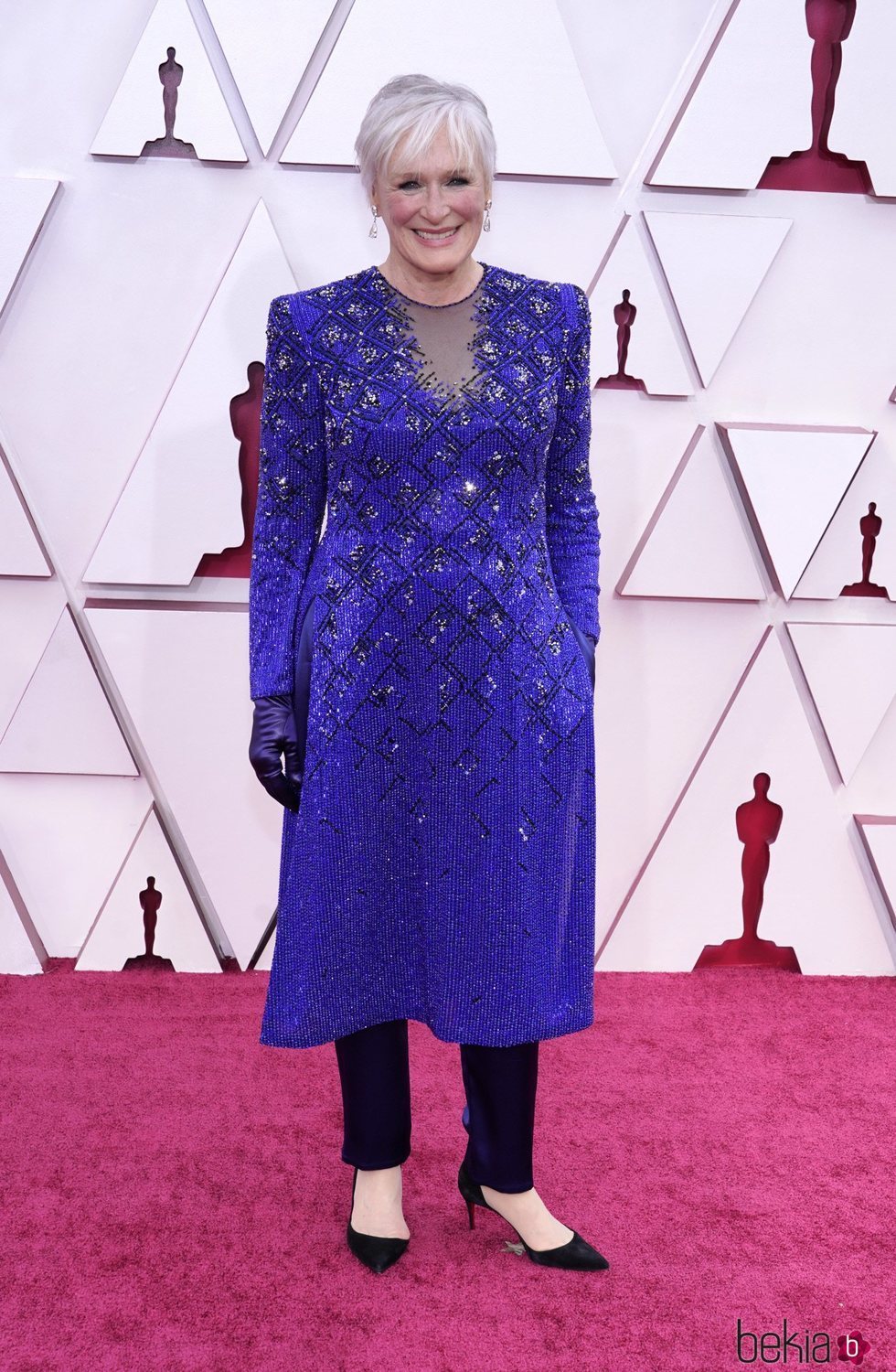 Glenn Close en la alfombra roja de los Premios Oscar 2021