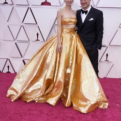 Carey Mulligan y Marcus Mumford en la alfombra roja de los Premios Oscar 2021