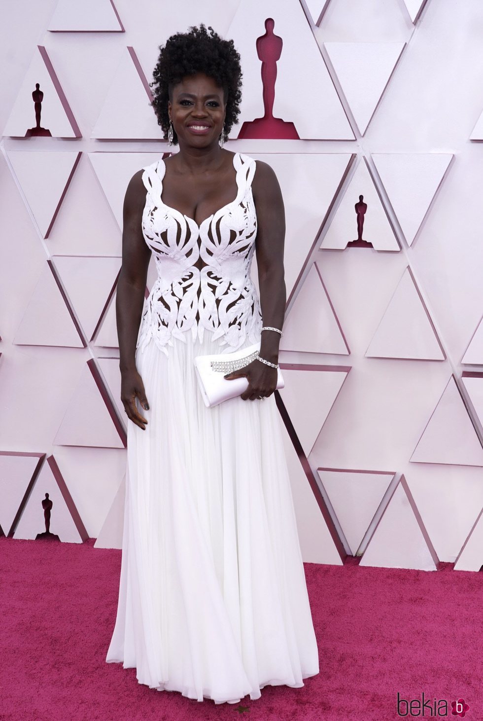 Viola Davis en la alfombra roja de los Premios Oscar 2021