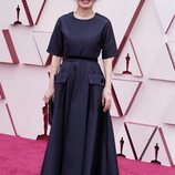 Youn Yuh en la alfombra roja de los Premios Oscar 2021