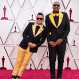 Martin Desmond Roe y Travon Free en la alfombra roja de los Premios Oscar 2021