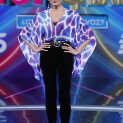Isabel Pantoja posa elegante en la presentación de 'Top Star'