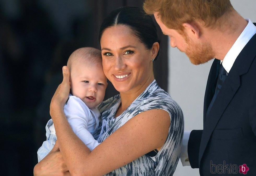 El Príncipe Harry y Meghan Markle con su hijo Archie en Sudáfrica