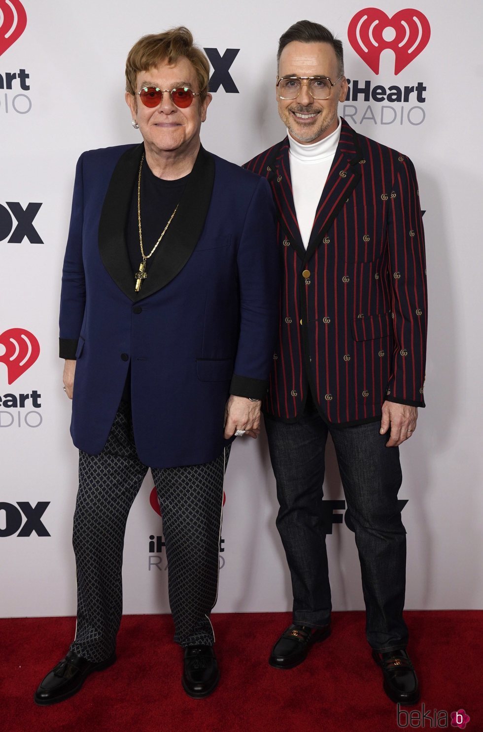 Elton John y David Furnish en los I Heart Radio Music Awards 2021