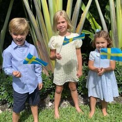 Leonor, Nicolás y Adrienne de Suecia celebran el Día Nacional de Suecia 2021 en Miami