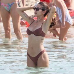 Melissa Jiménez luciendo tipazo durante sus vacaciones en Ibiza
