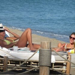 Makoke y Anita Matamoros disfrutando de sus vacaciones en Marbella