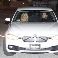 Britney Spears y Sam Asghari en su coche
