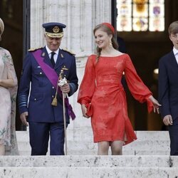Felipe y Matilde de Bélgica con sus hijos Isabel y Emmanuel de Bélgica en el Día Nacional de Bélgica 2021