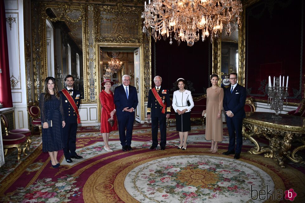 La Familia Real Sueca en la ceremonia de bienvenida al Presidente de Alemania y su esposa por su Visita de Estado a Suecia