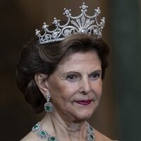 La Reina Silvia con la Tiara de las Nueve Puntas en la cena del gala al Presidente de Alemania y su esposa