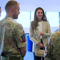 Kate Middleton en su visita a la Base de Brize Norton