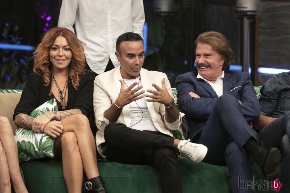 Sofía Cristo, Miguel Rollán y Bigote Arrocet durante la segunda gala de 'Secret Story'