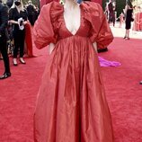 Sarah Paulson en la alfombra roja de los Emmy 2021