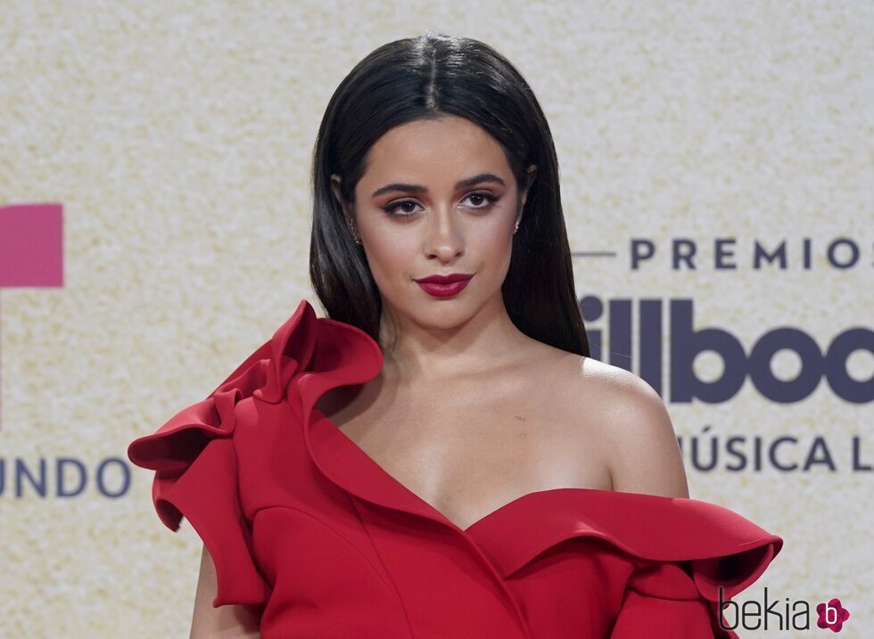 Camila Cabello en los Premios Billboard Latin Music 2021
