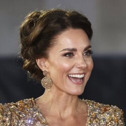 Kate Middleton, muy sonriente en el estreno de 'Sin tiempo para morir'