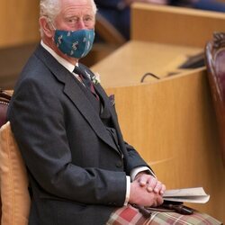 El Príncipe Carlos en la sesión inaugural del Parlamento de Escocia