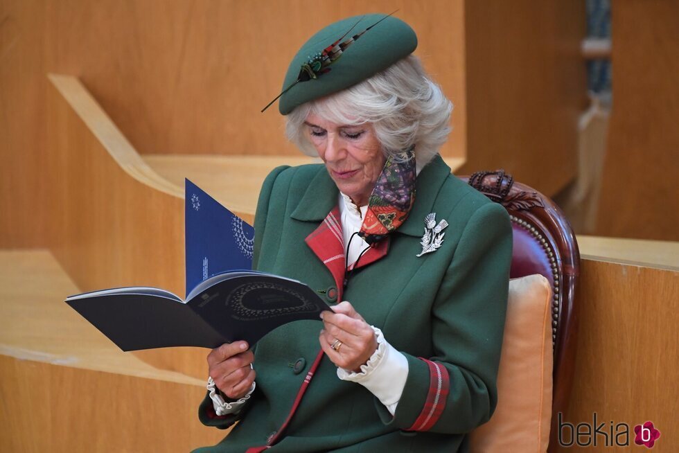 Camilla Parker durante la sesión inaugural del Parlamento de Escocia