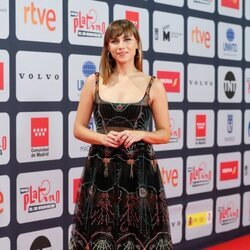 Aura Garrido en la alfombra roja de los Premios Platino 2021